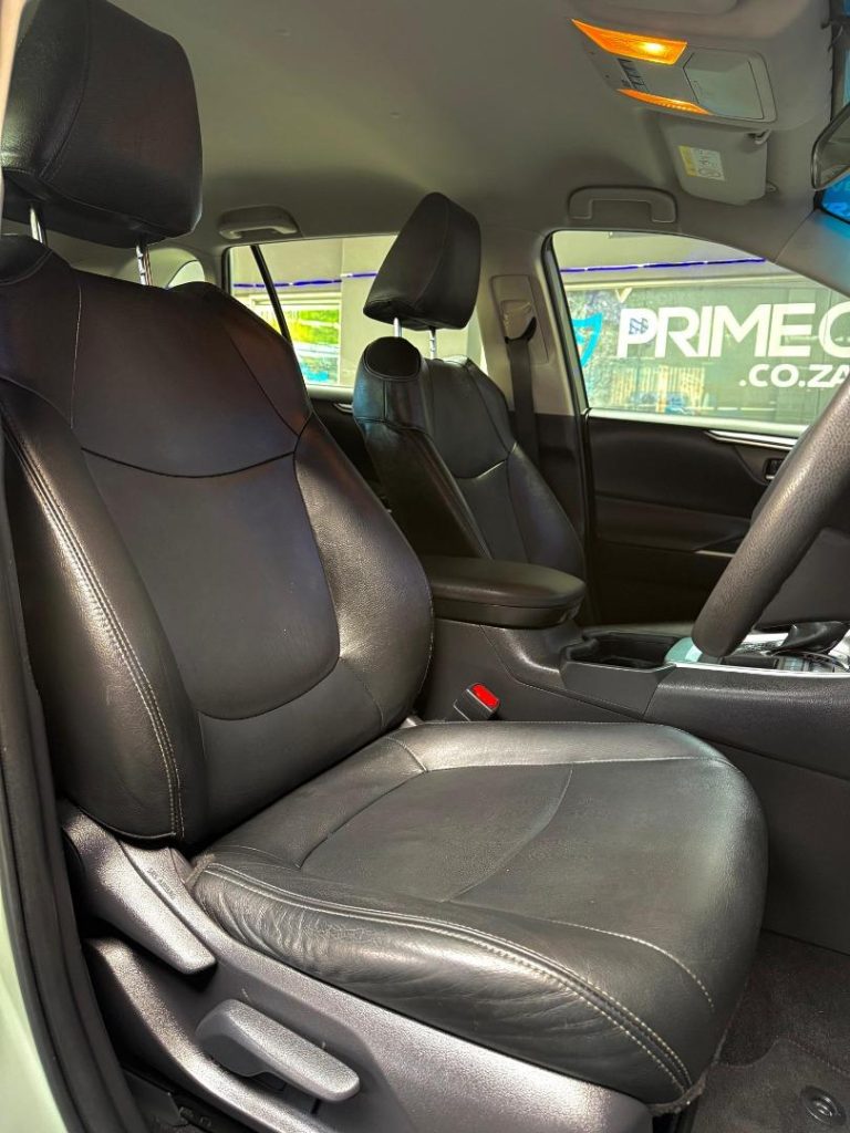 2019 Toyota 2.0 GX Auto