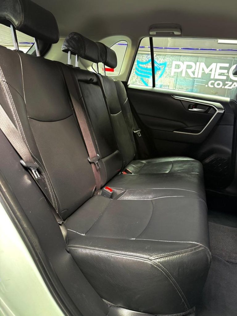 2019 Toyota 2.0 GX Auto