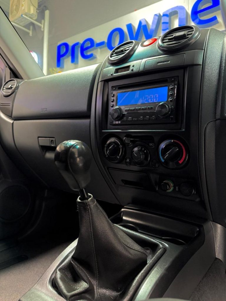 2010 Isuzu 300D-Teq LE