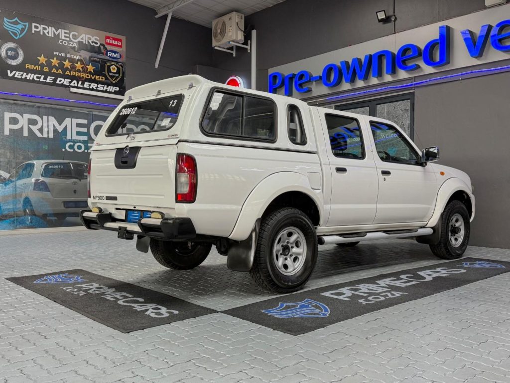 2015 Nissan 2.4 Double Cab 4x4