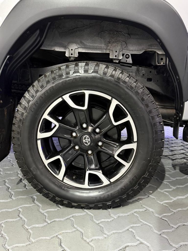 2020 Toyota 2.8GD-6 Double Cab 4x4 Legend 50 Auto