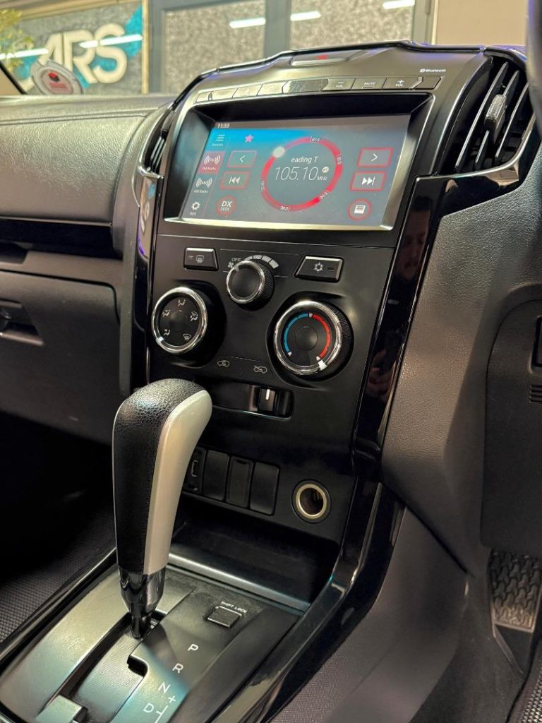 2020 Isuzu 300 3.0TD Extended Cab LX Auto