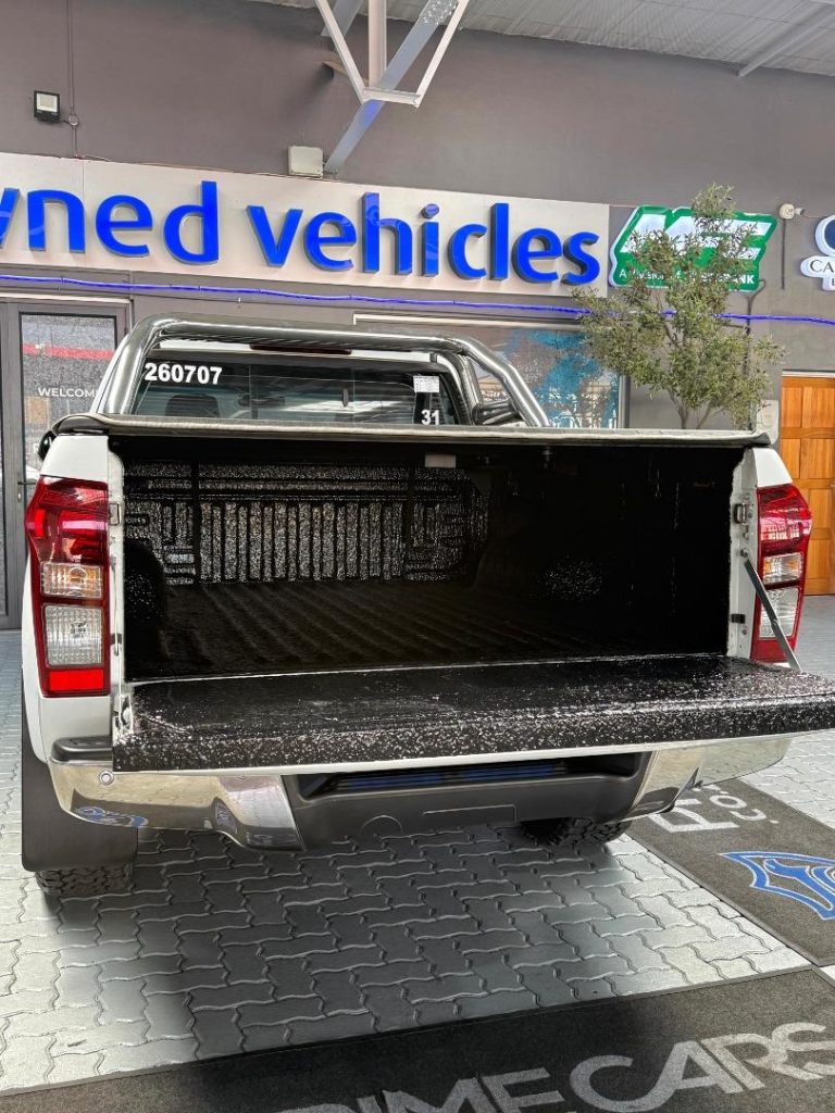 2020 Isuzu 300 3.0TD Extended Cab LX Auto