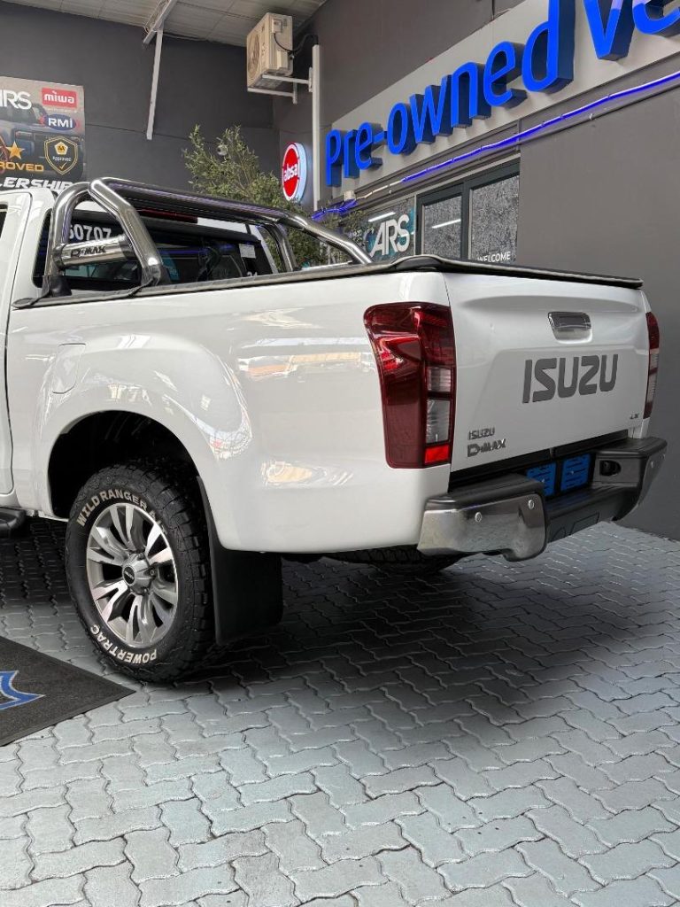 2020 Isuzu 300 3.0TD Extended Cab LX Auto