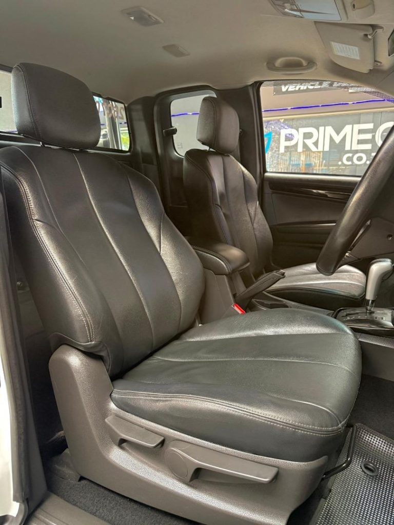 2020 Isuzu 300 3.0TD Extended Cab LX Auto