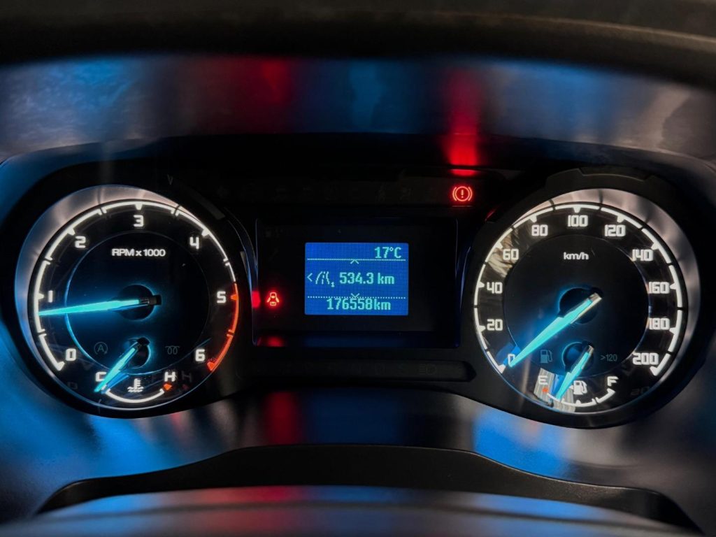 2017 Ford 2.2TDCi Double Cab Hi-Rider XL