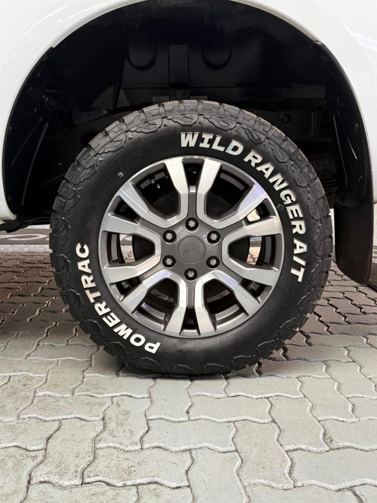 2017 Ford 2.2TDCi Double Cab Hi-Rider XL