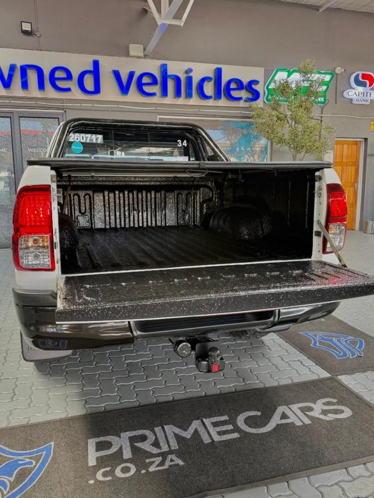 2020 Toyota 2.8GD-6 Xtra Cab 4x4 Legend 50 Auto