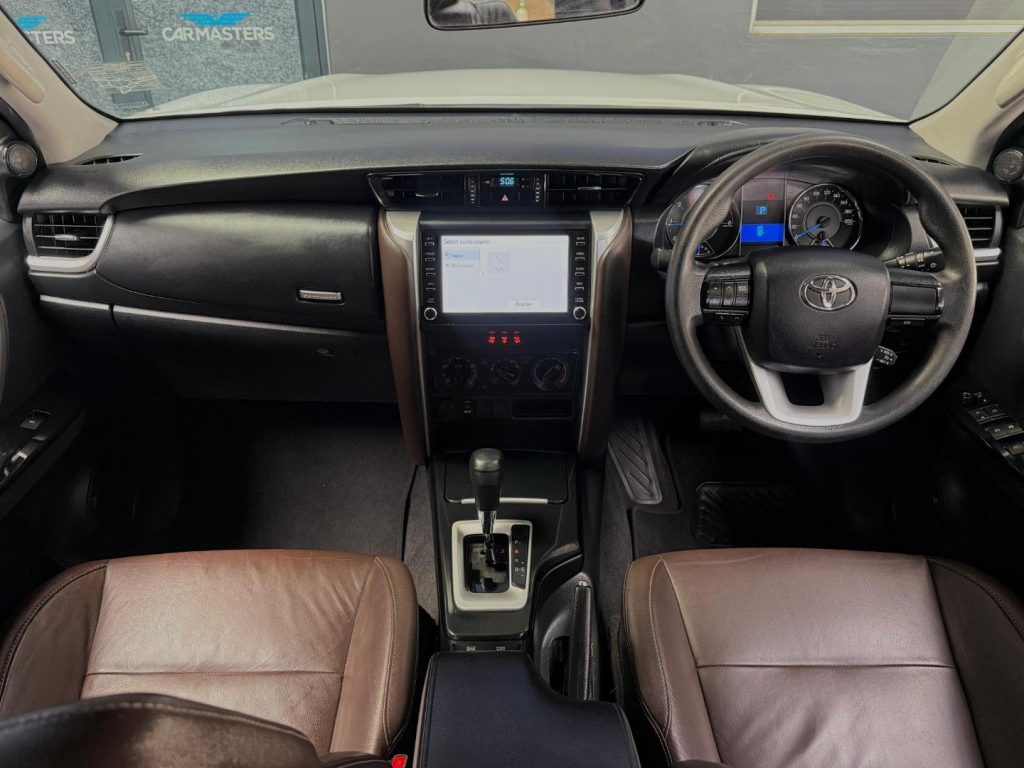 2020 Toyota 2.4GD-6 Auto
