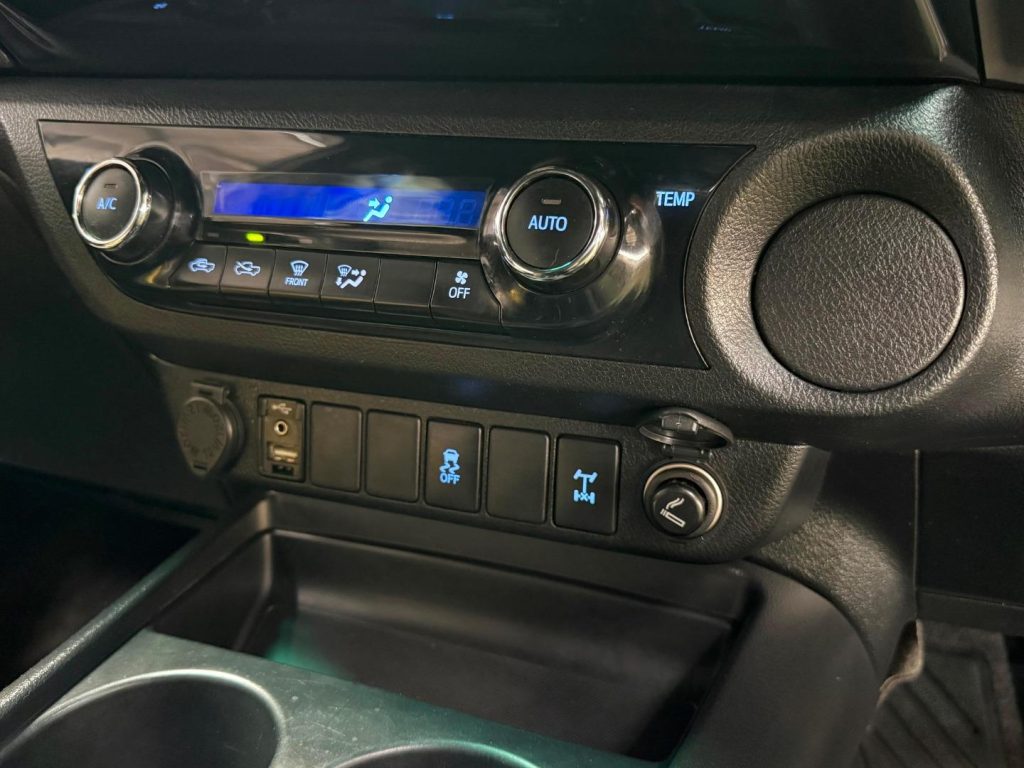 2020 Toyota 2.8GD-6 Double Cab Legend 50 Auto