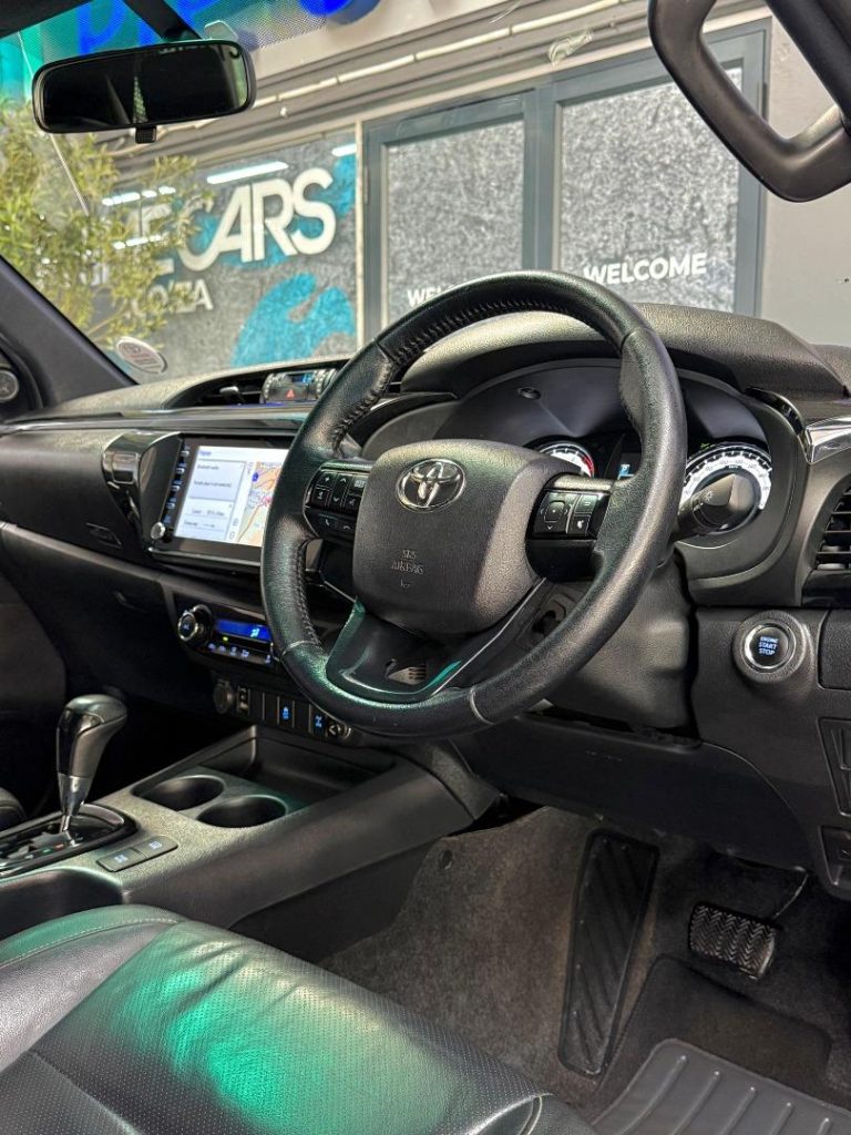 2020 Toyota 2.8GD-6 Double Cab Legend 50 Auto