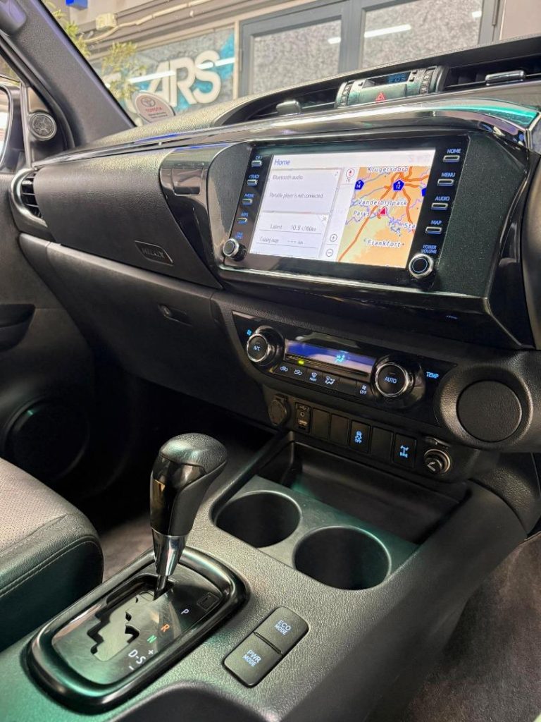 2020 Toyota 2.8GD-6 Double Cab Legend 50 Auto