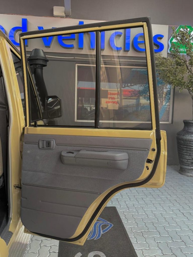 2025 Toyota 4.5D-4D LX V8 Double Cab