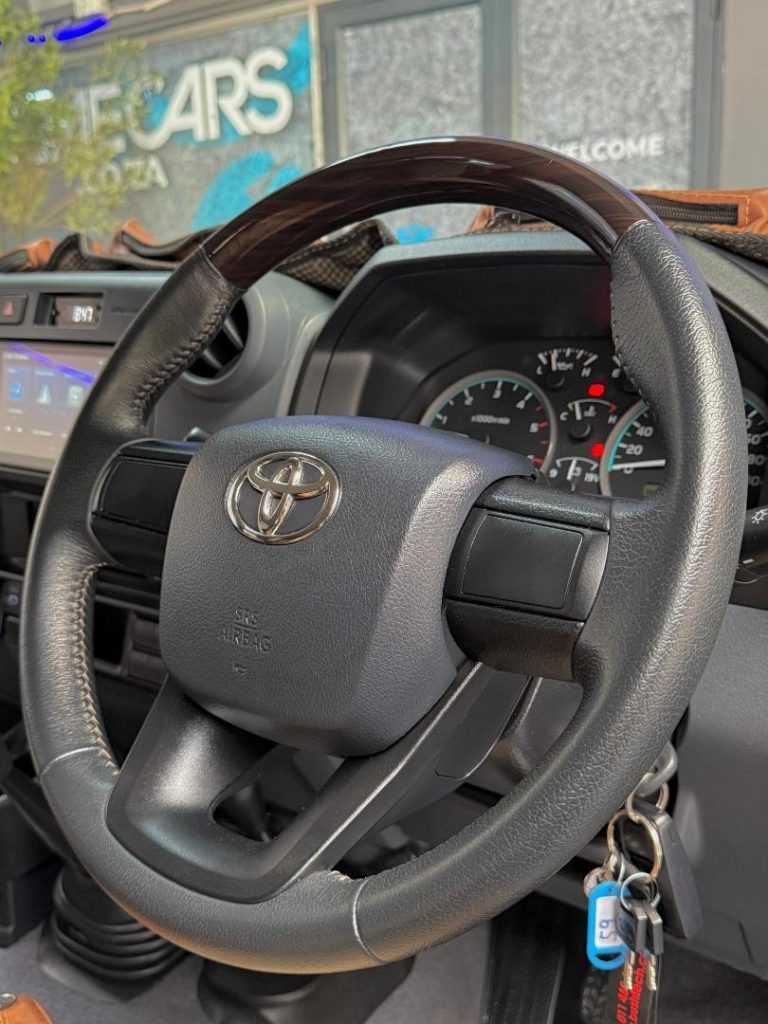 2025 Toyota 4.5D-4D LX V8 Double Cab