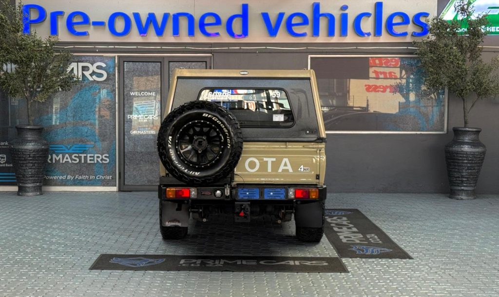 2025 Toyota 4.5D-4D LX V8 Double Cab