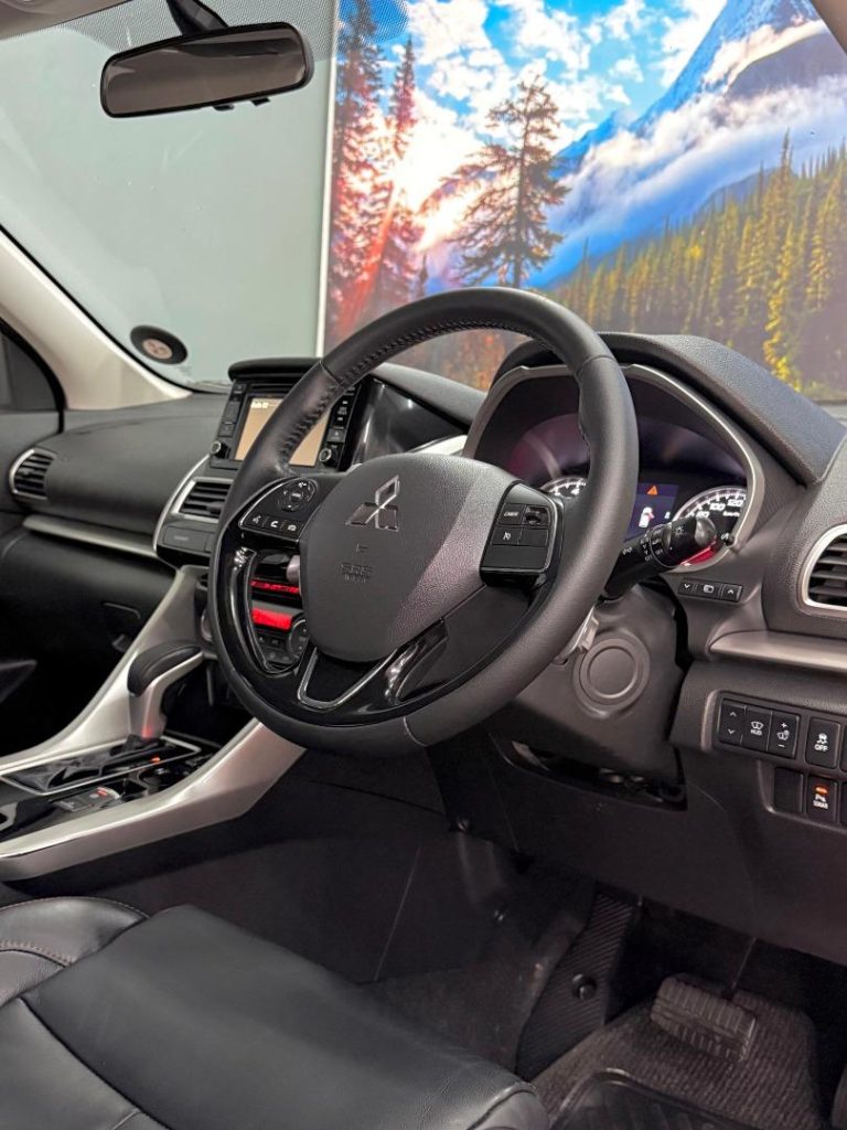 2020 Mitsubishi 2.0 GLS