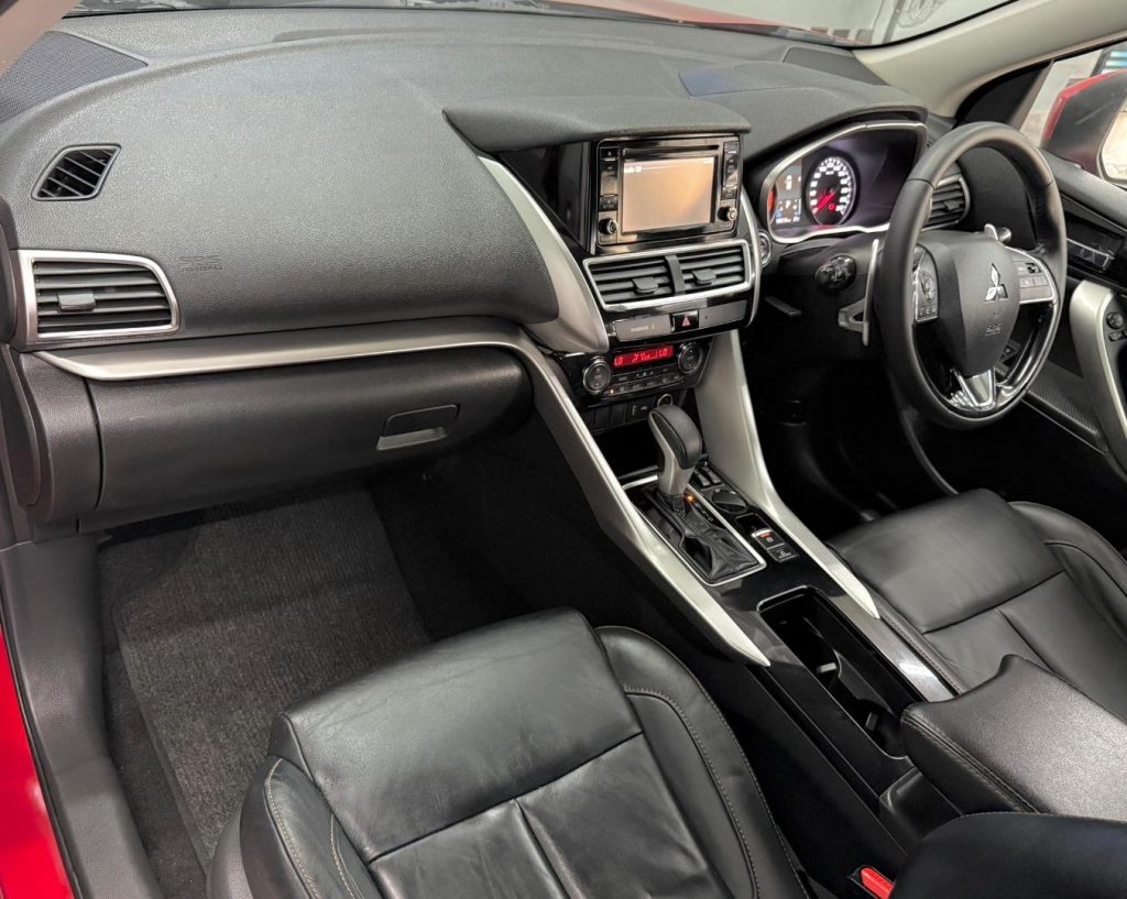 2020 Mitsubishi 2.0 GLS