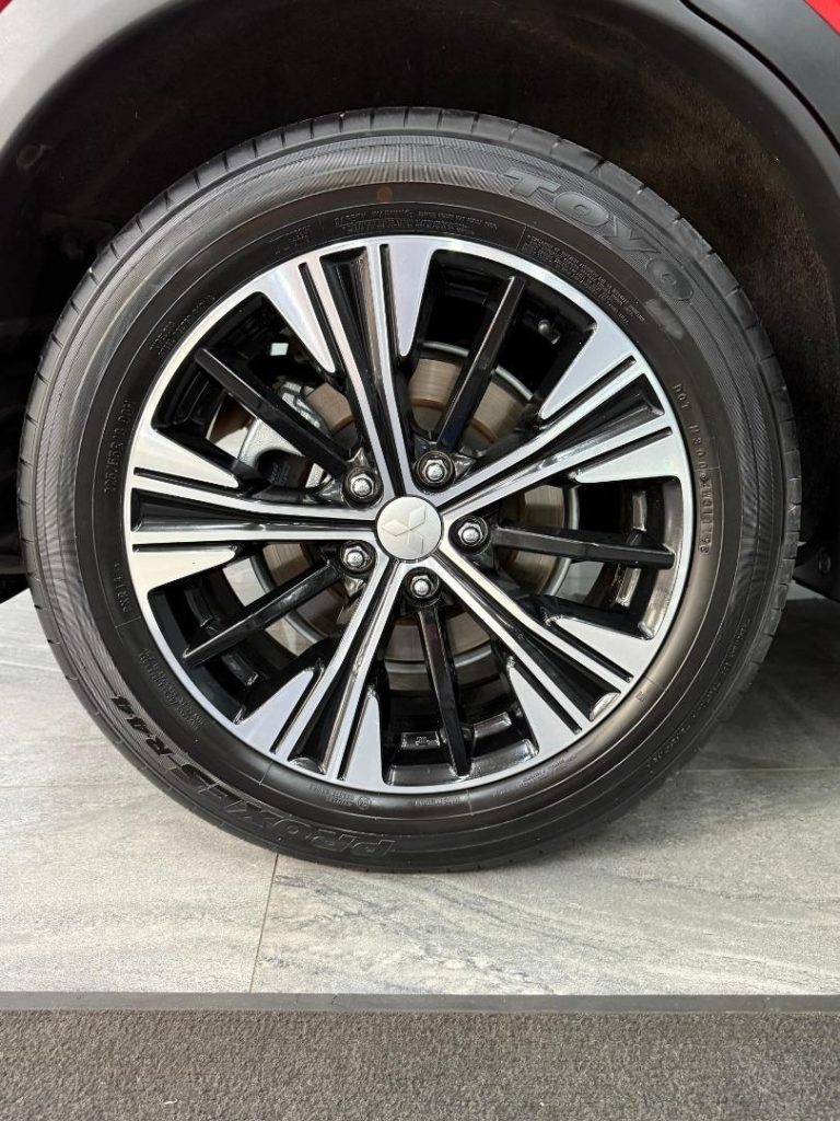 2020 Mitsubishi 2.0 GLS