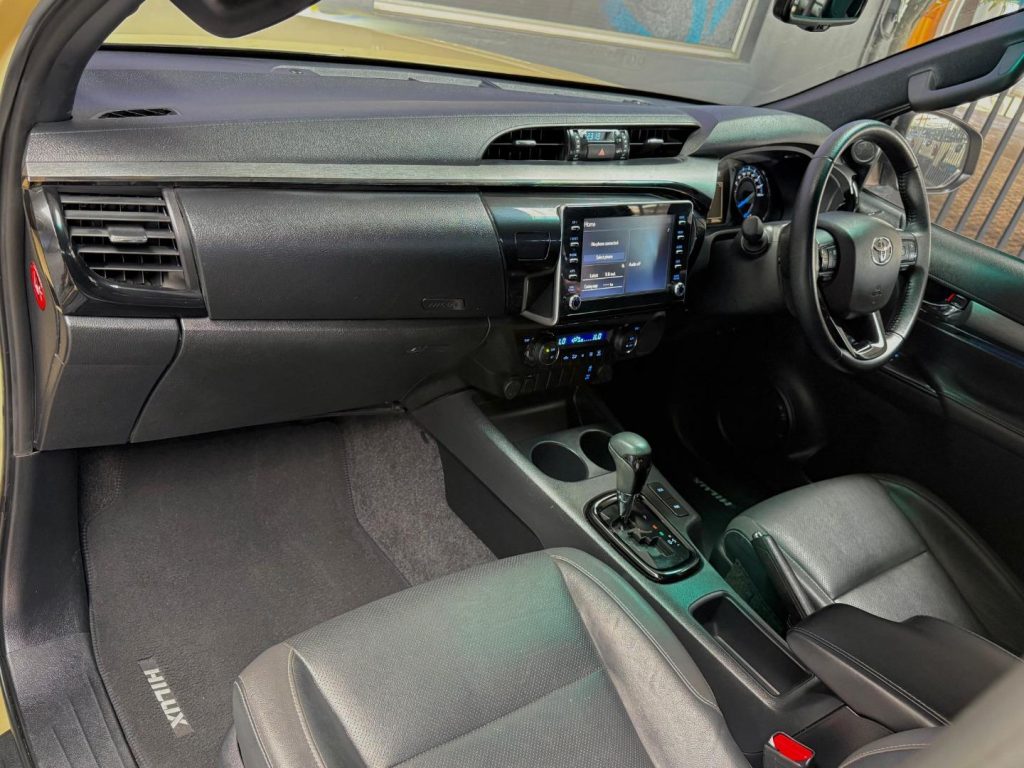 2021 Toyota 2.8GD-6 Double Cab Legend Auto
