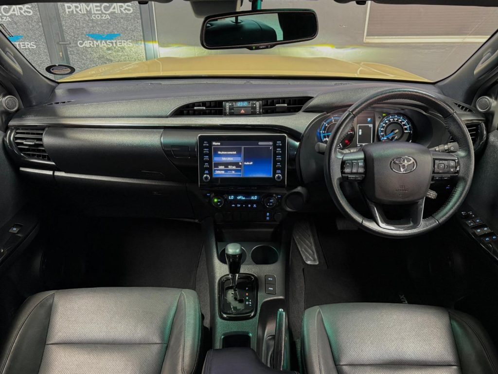 2021 Toyota 2.8GD-6 Double Cab Legend Auto