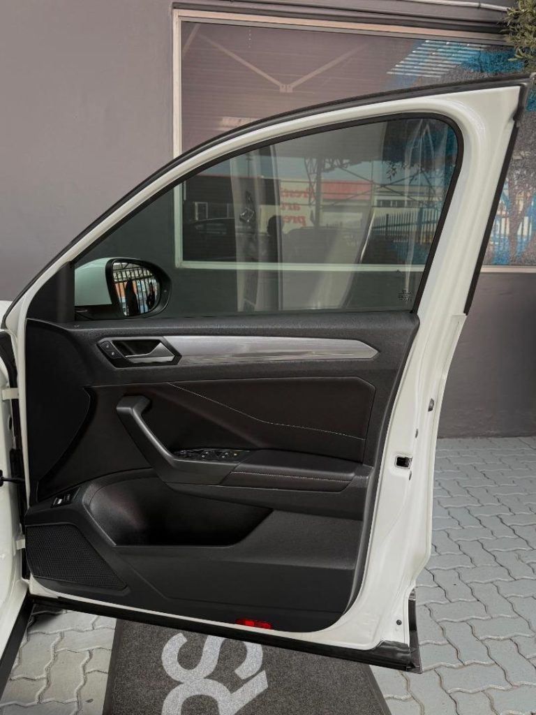 2022 Volkswagen 1.4TSI 110kW Design
