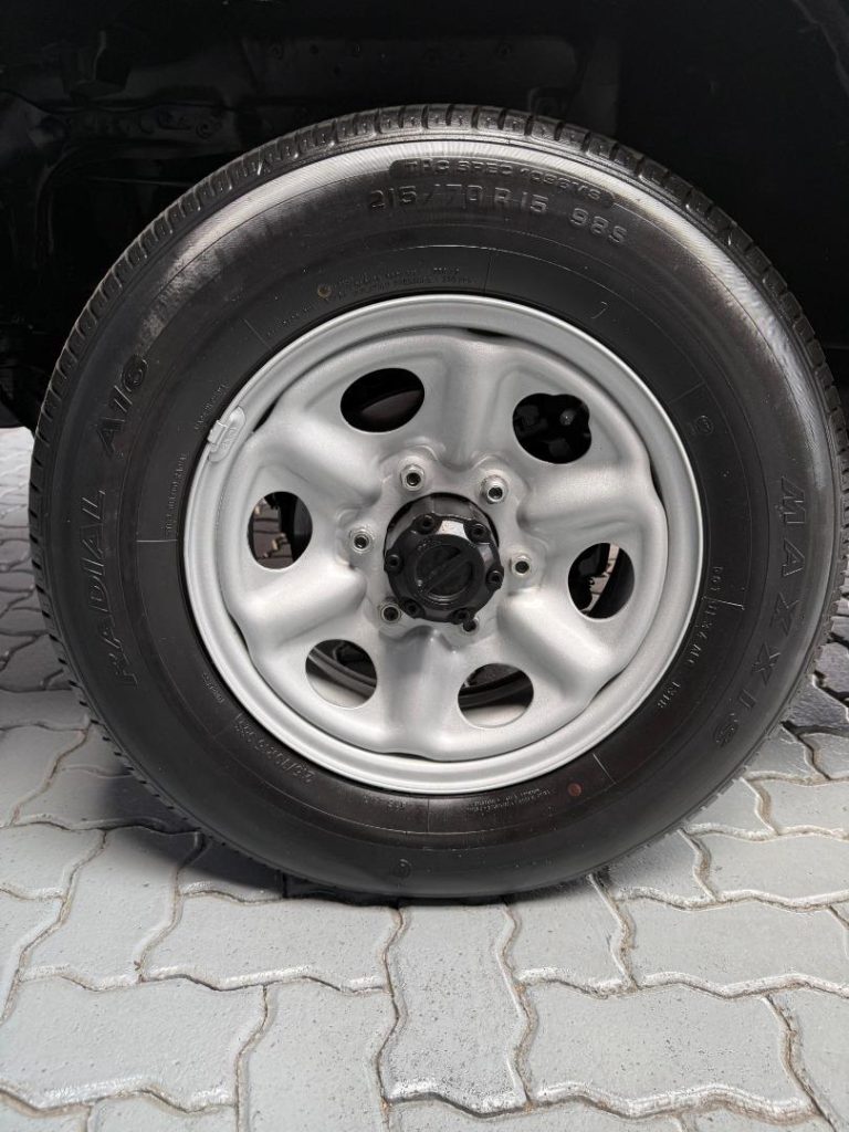 2014 Nissan 2.4 4x4 Mid